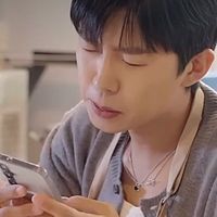 user_profile